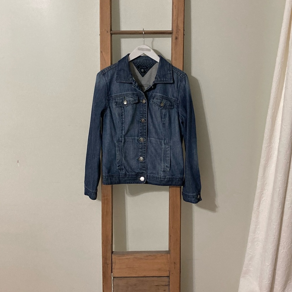 Tommy  Hilfiger Denim Jean Jacket size M/L